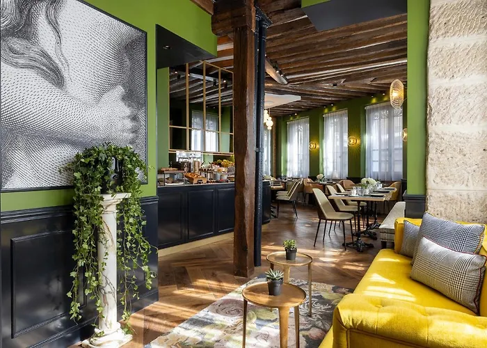 Louis Ii Hotel Paris